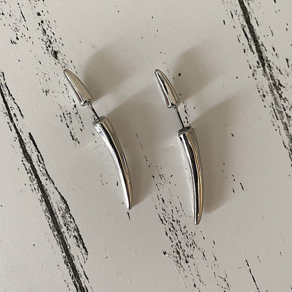 Silver Horn Spiked Earrings Punk Minimalist Fashion Unique Creative Handmade - Picture 8 of 11